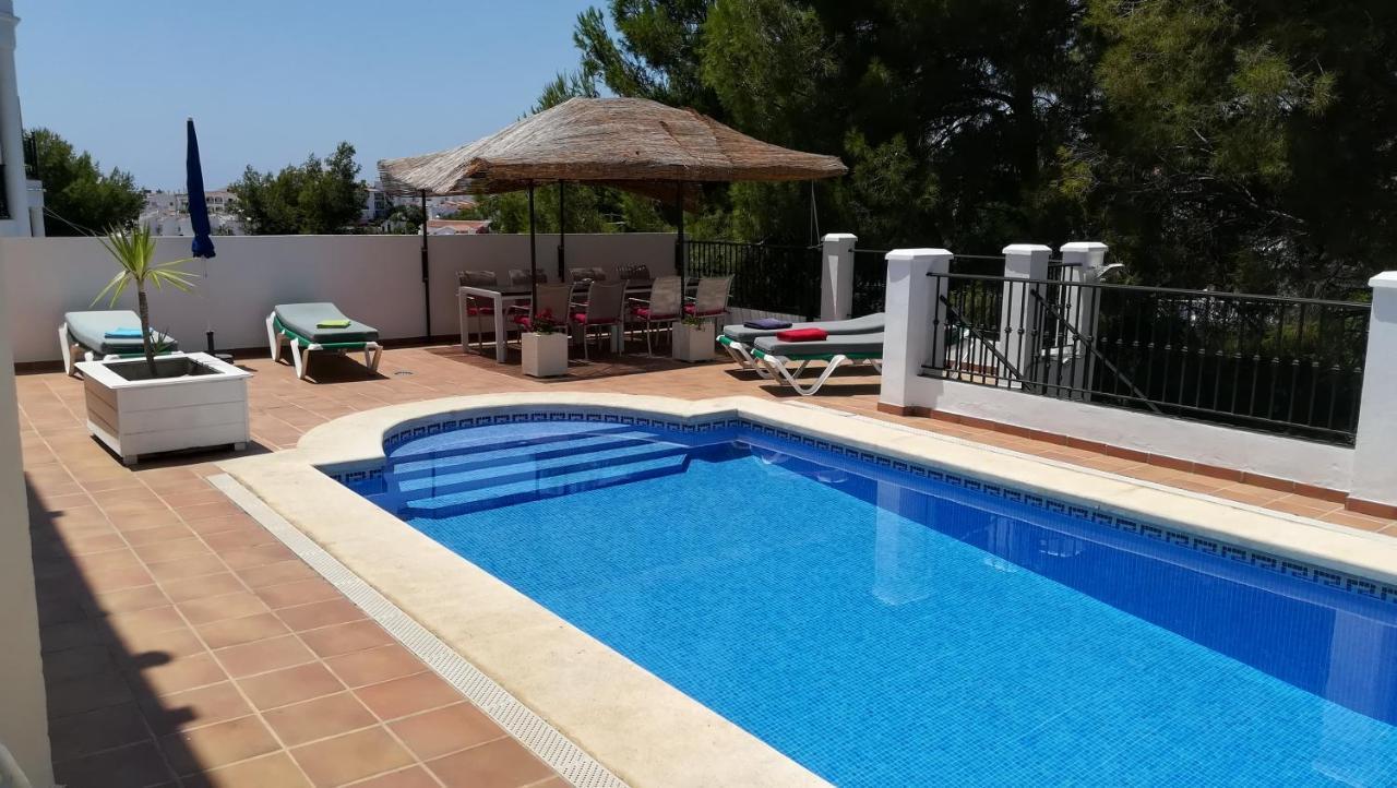 Burriana Holiday Apartments Nerja Eksteriør billede